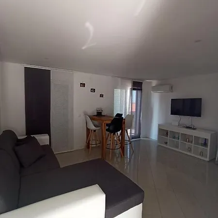 Apartman Stella Rovanjska Exterior photo